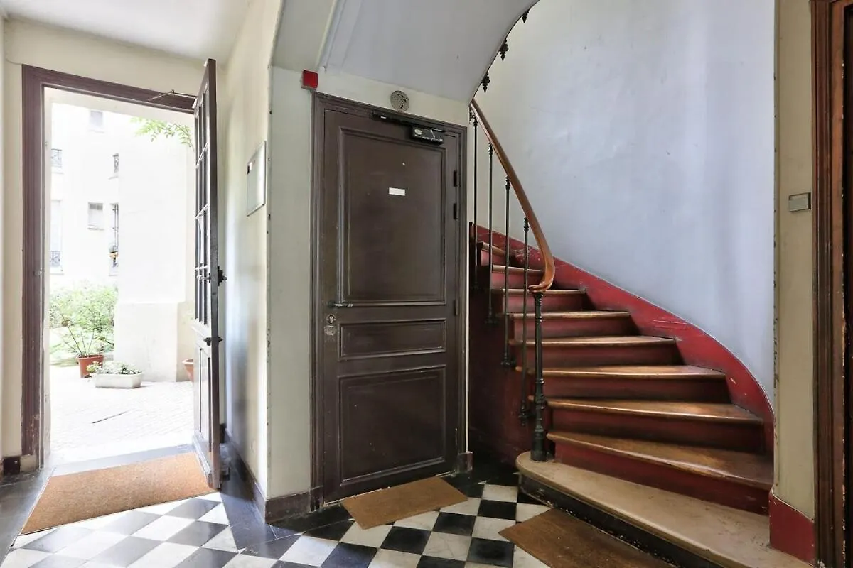 Appartement Cosy Montmartre Paris France